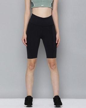 panelled shorts with elasticated waist