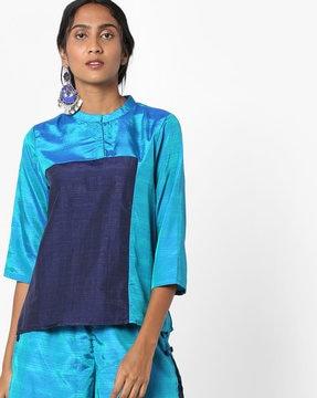 panelled top with mandarin collar