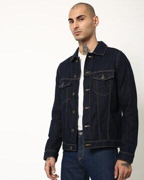 panelled trucker jacket with buttoned flap pockets