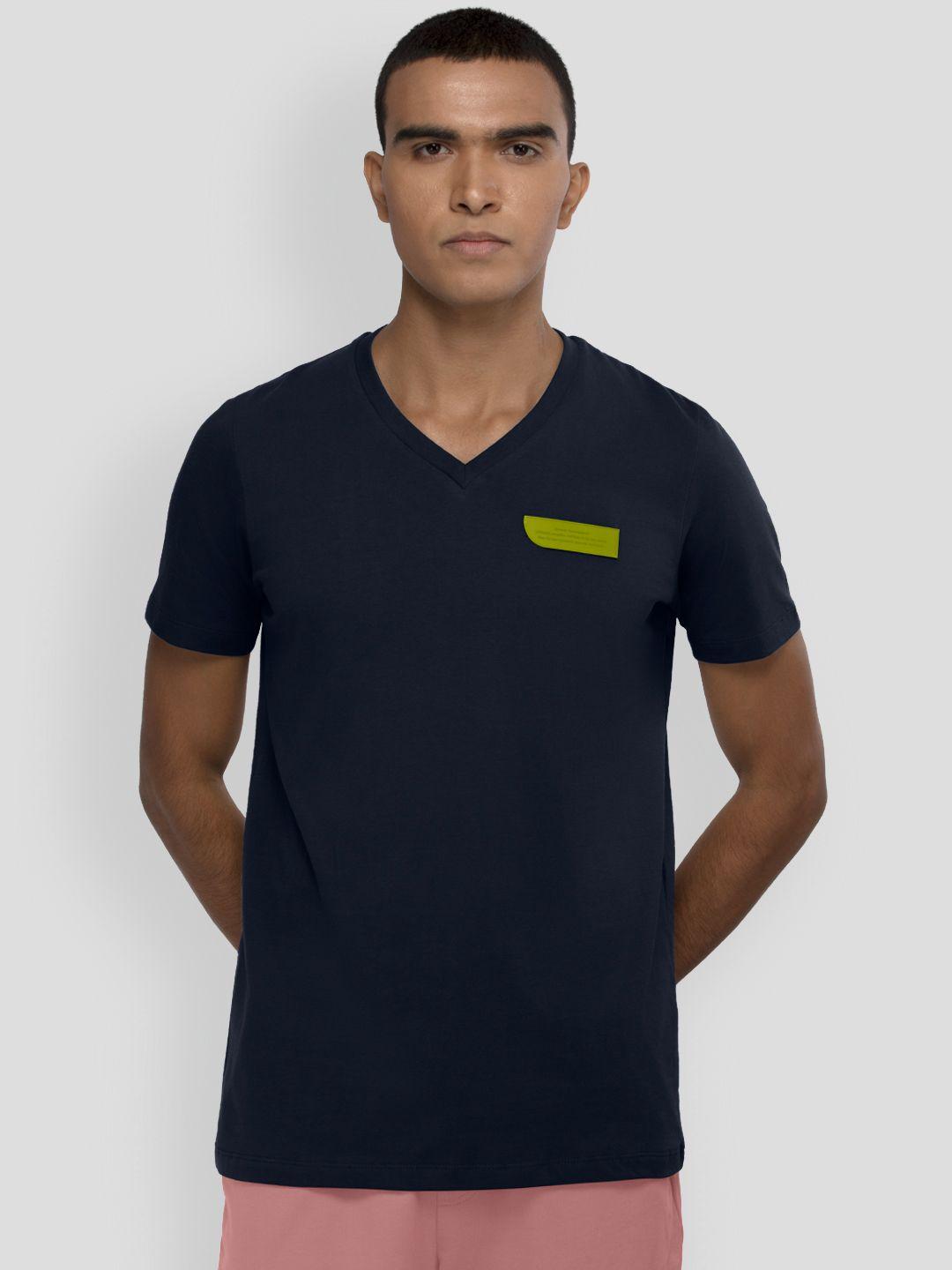 pangolin v-neck cotton casual t-shirt