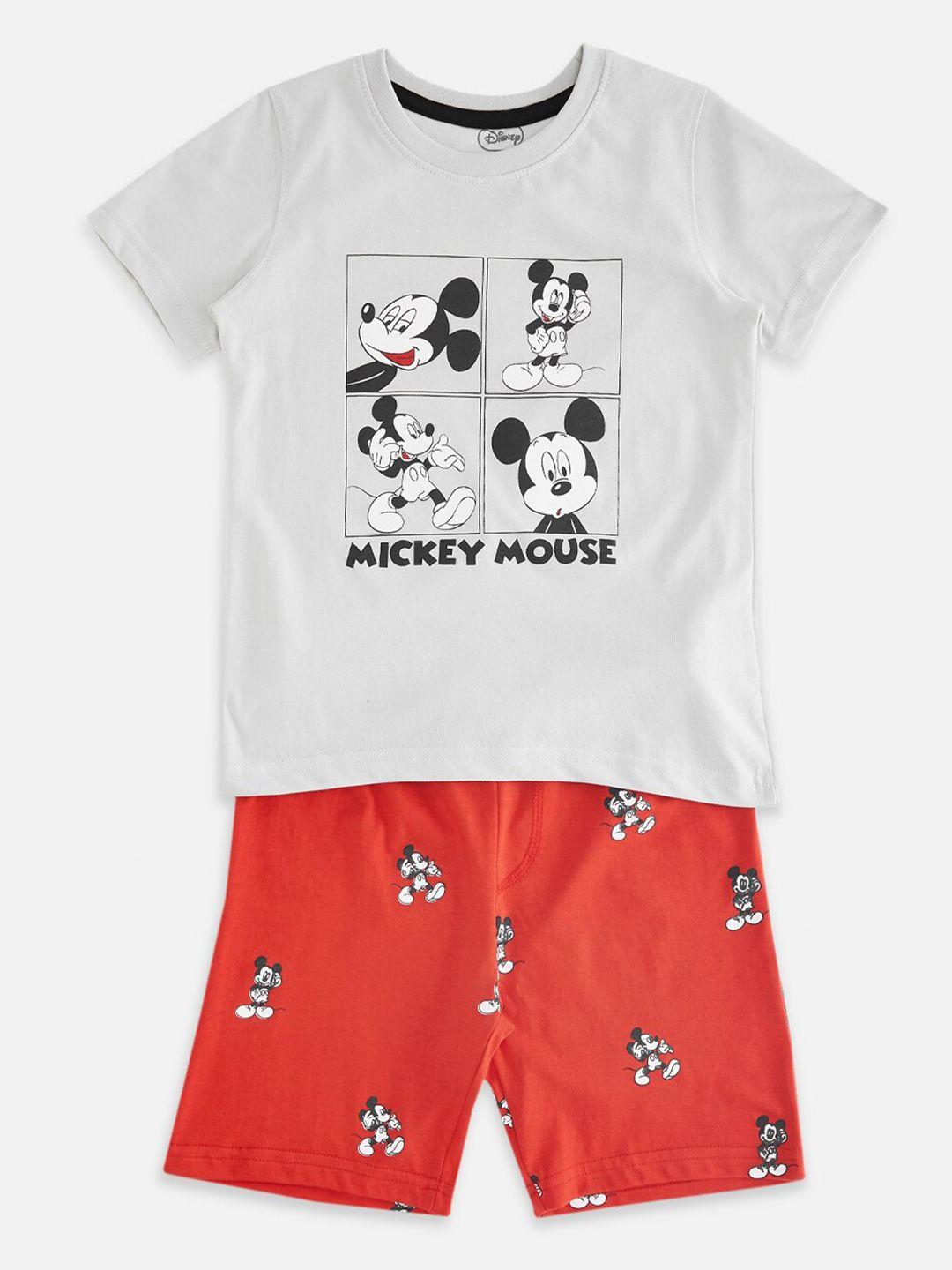 pantaloons junior boys mickey mouse printed pure cotton t-shirt with shorts