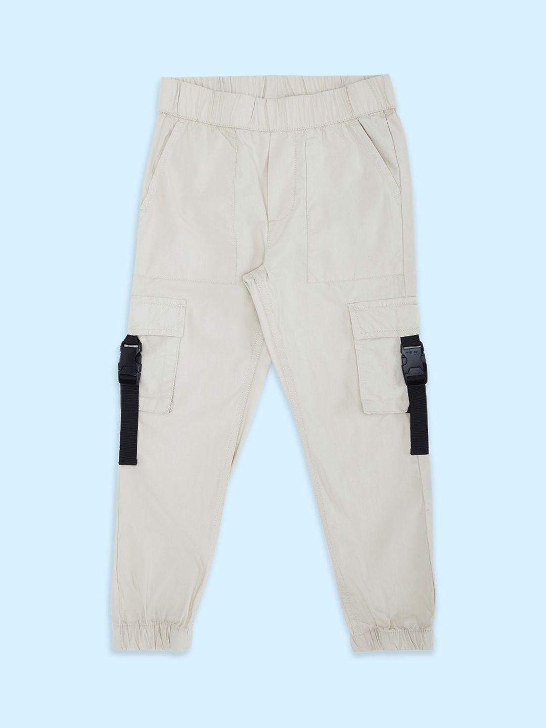 pantaloons junior boys solid cotton regular fit cargos