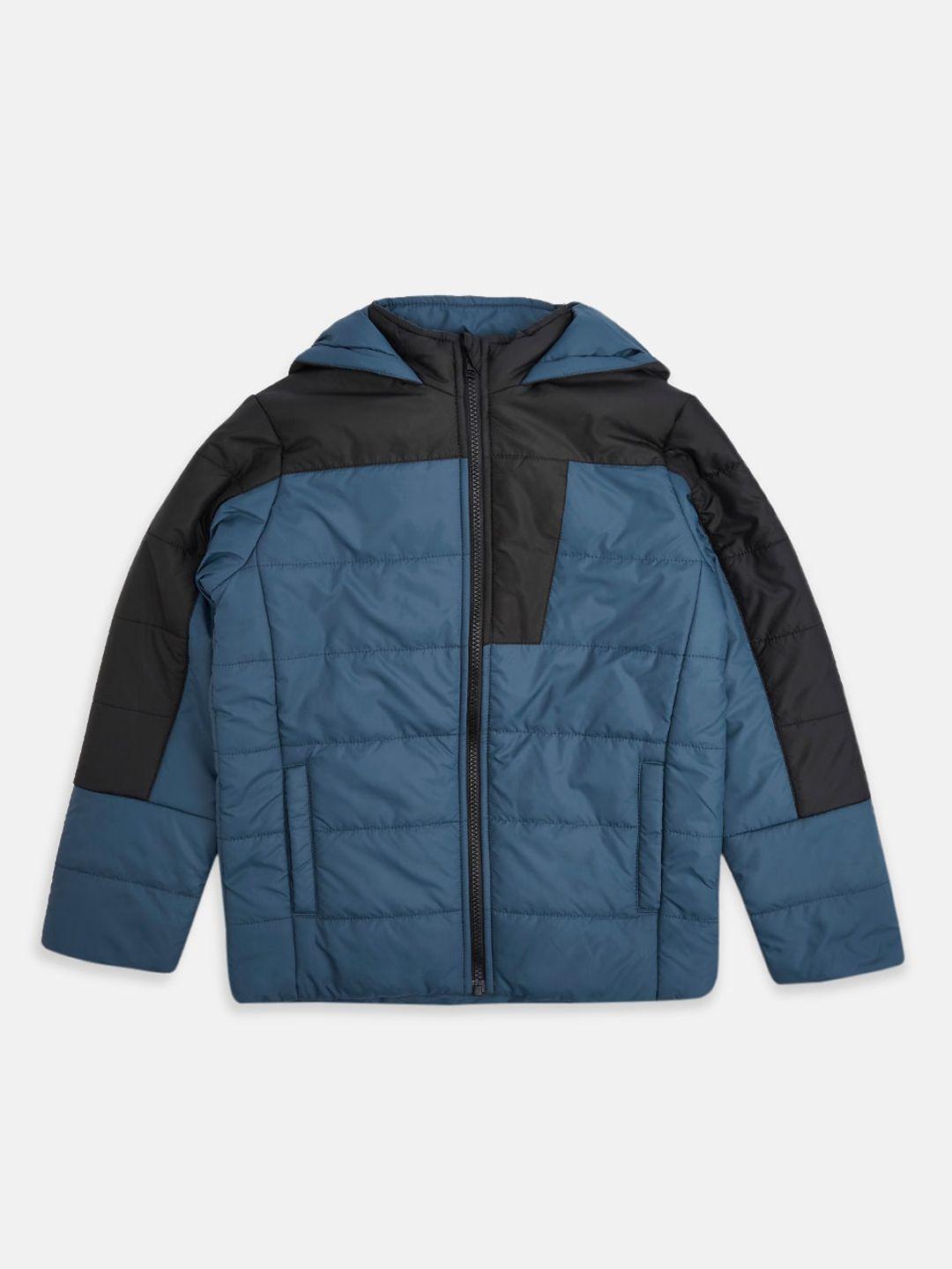 pantaloons junior boys blue & black colourblocked puffer jacket