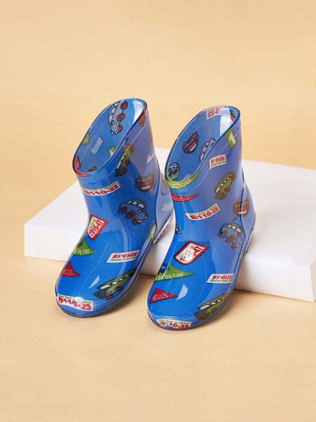 pantaloons junior boys printed mid-top rain boots