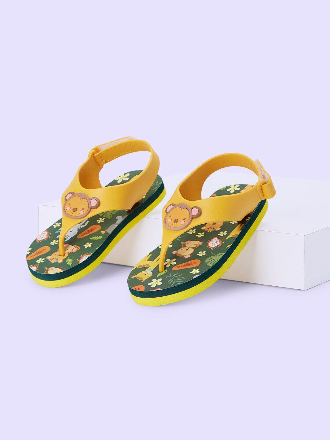 pantaloons junior boys printed thong flip-flops