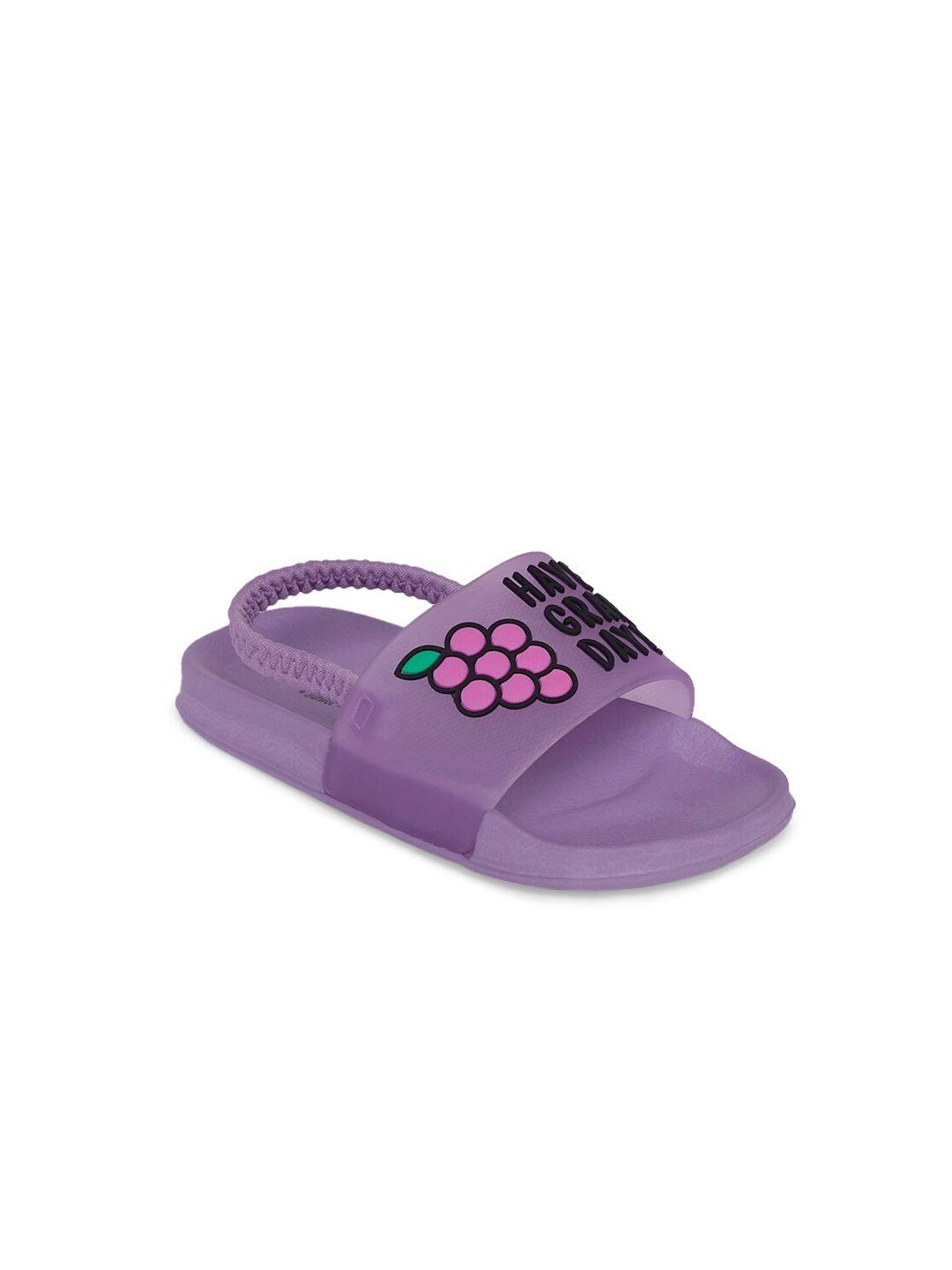 pantaloons junior girls purple & pink printed sliders