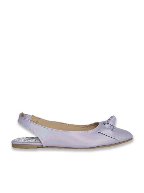 pantaloons junior lilac casual sandals