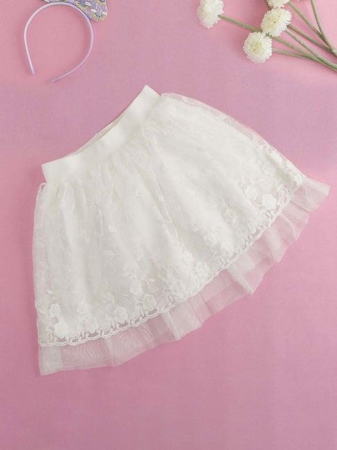 pantaloons junior white cotton embroidered skirt