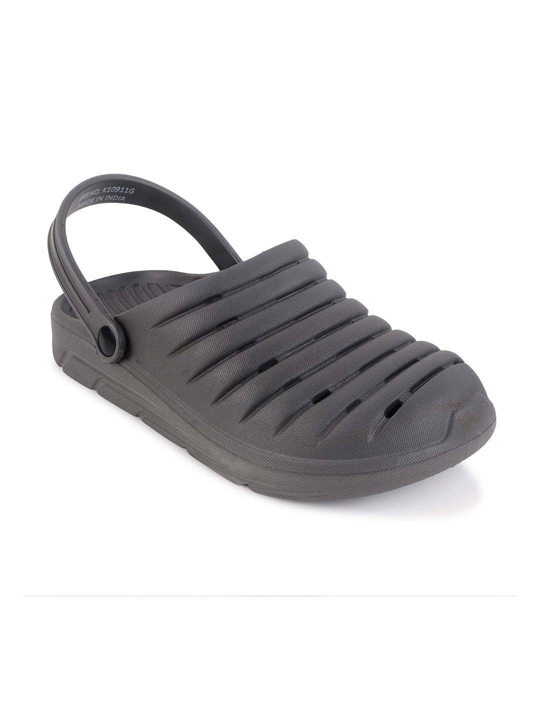 paragon men textured rubber clogs