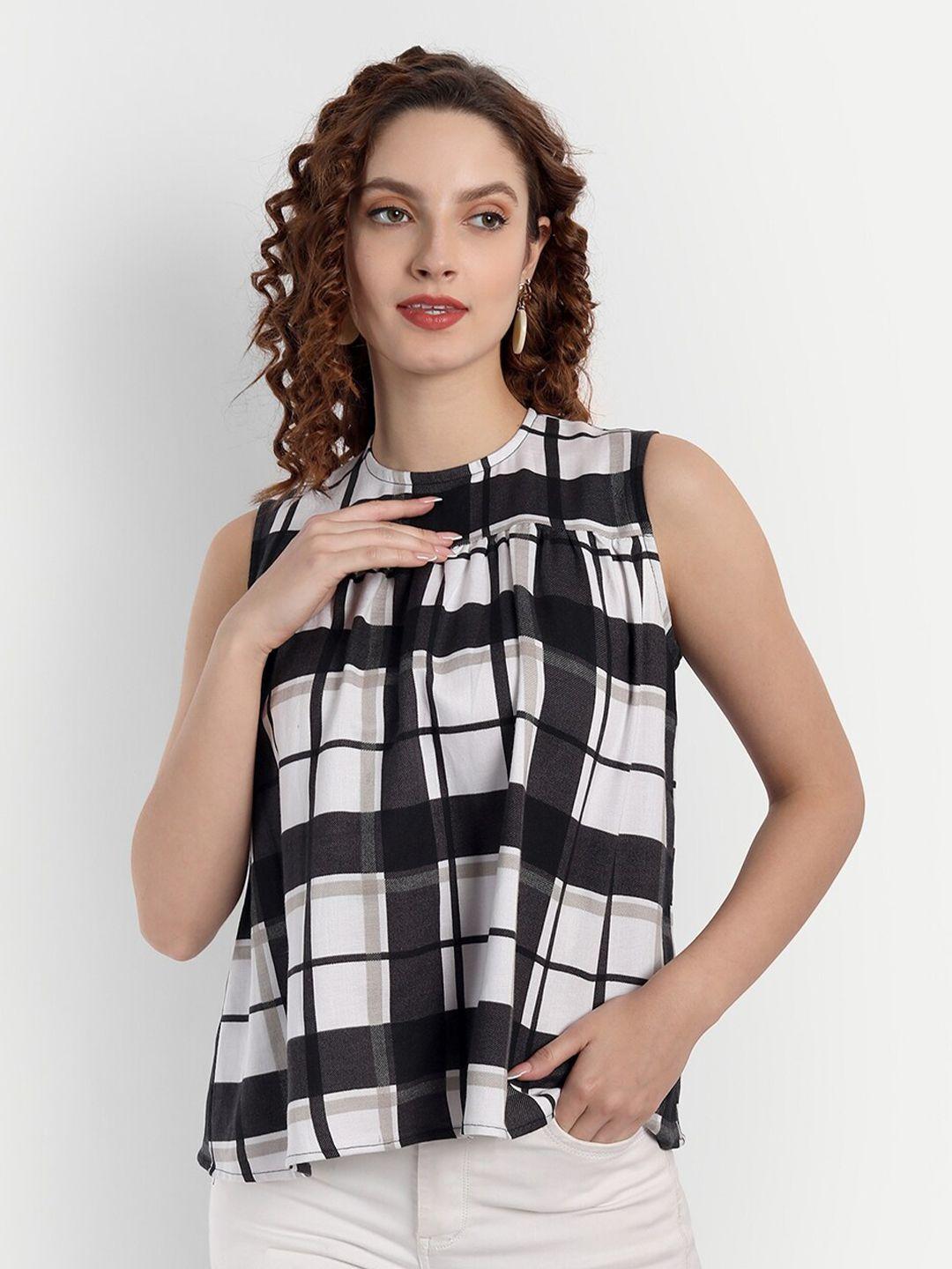 parassio clothings black checked crepe top