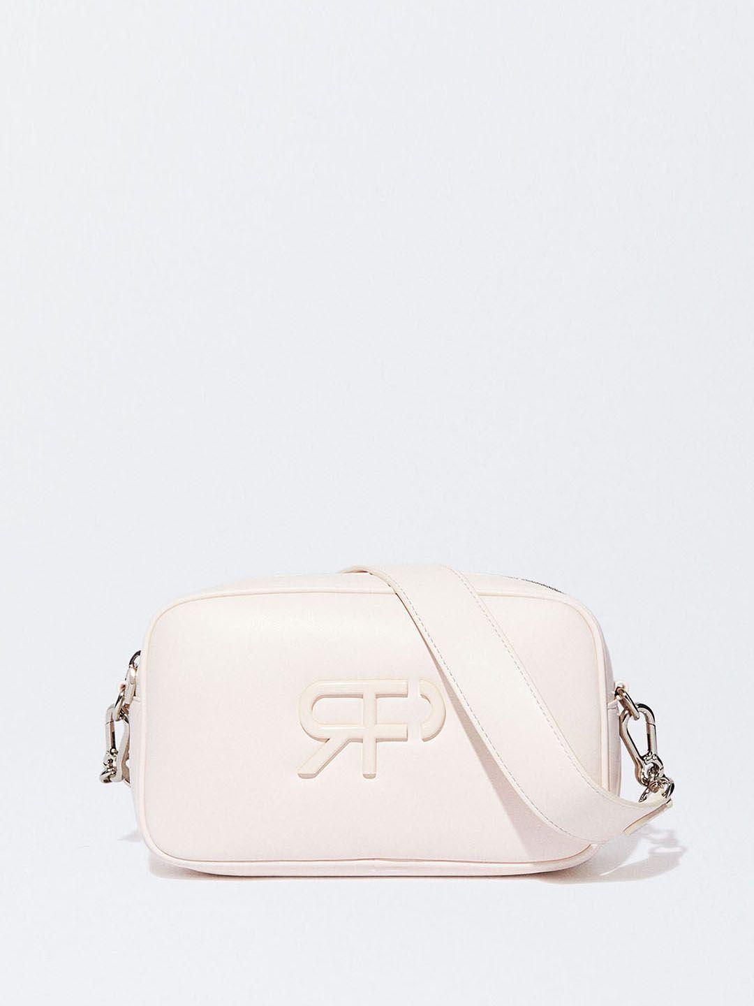 parfois brand logo textured detail structured sling bag