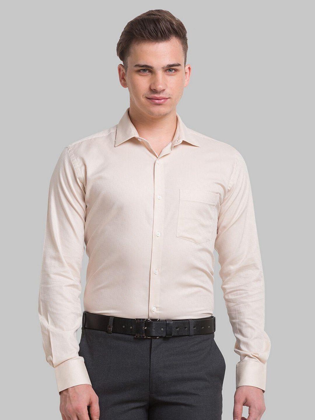 park avenue men beige structure slim fit formal shirts