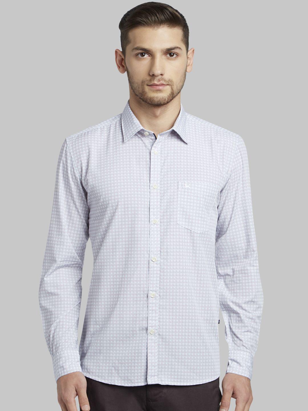 parx men white slim fit printed casual shirt