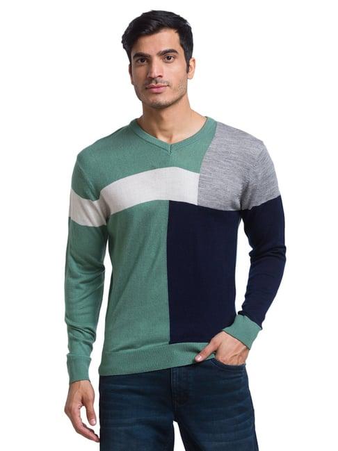 parx green regular fit colour block sweaters