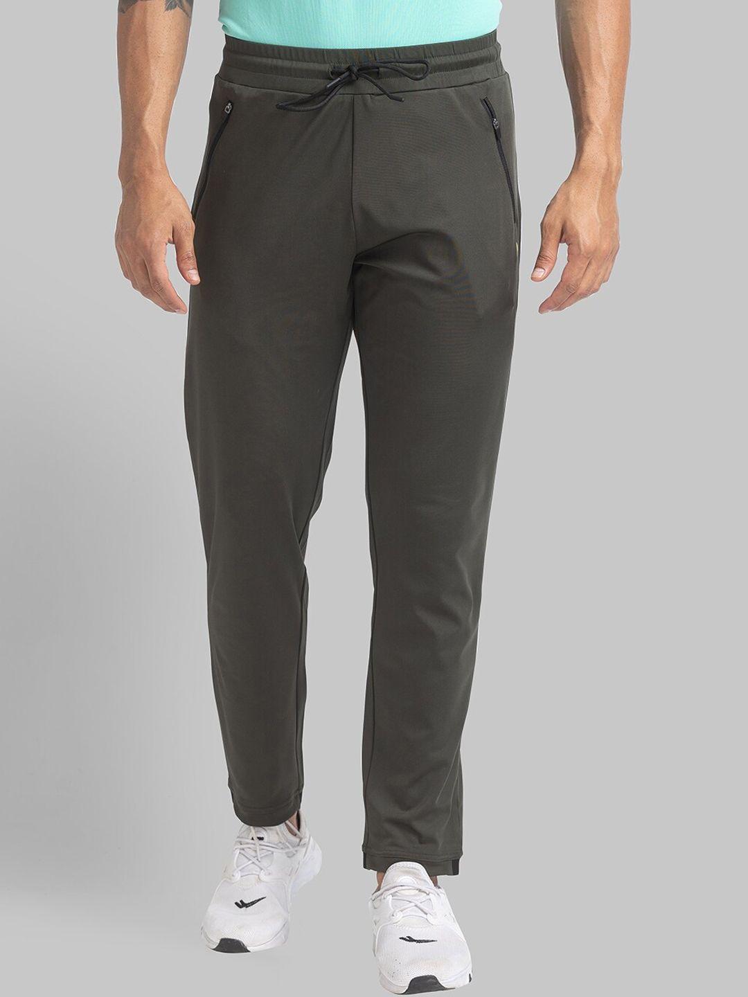 parx men relaxed fit mid-rise dry fit jogger