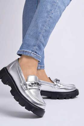 patent slip-on women's casual wear loafers - silver