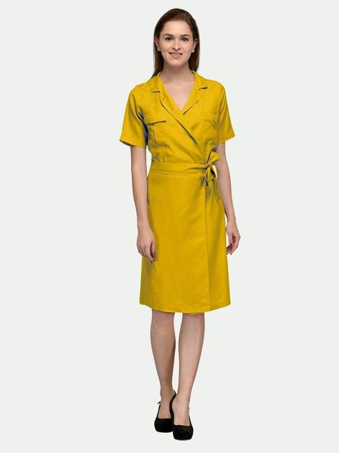 patrorna mustard regular fit wrap dress