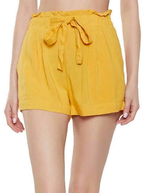 patrorna yellow regular fit shorts