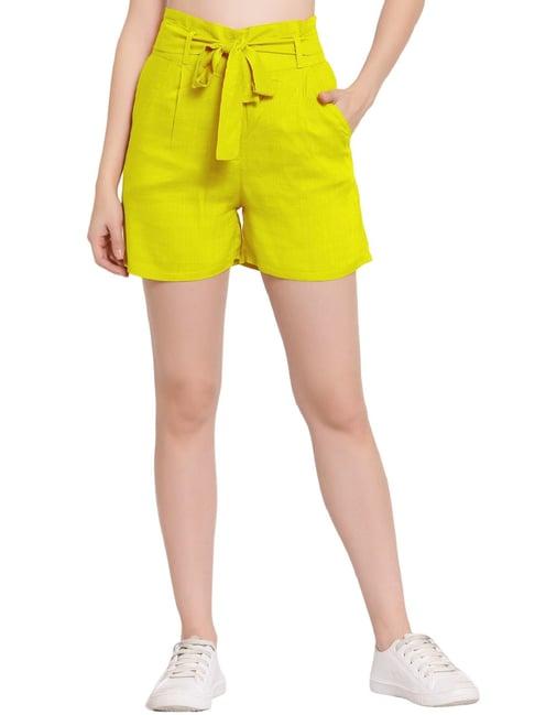 patrorna yellow slim fit shorts