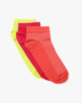patterned-knit socks