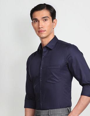 patterned weave cutaway collar formal shirt