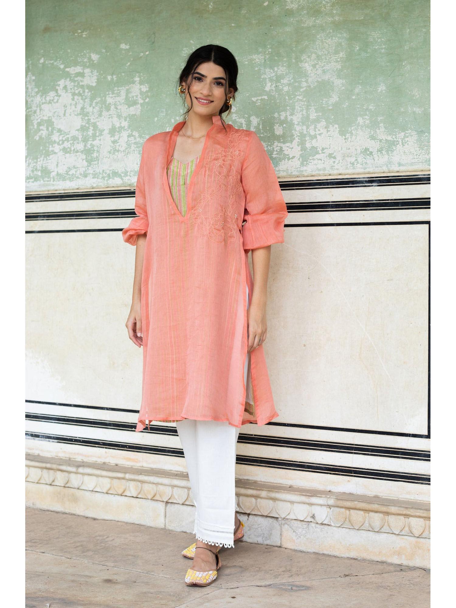 peach ana chandheri kurta with slip (set of 2)