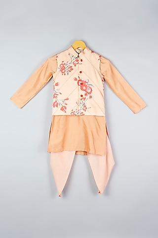 peach kurta set with bundi jacket for boys