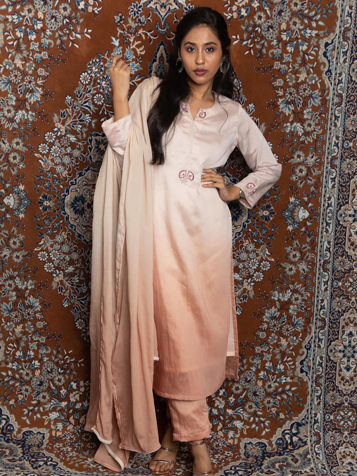 peach pink ombre embellished kurta with dupatta (set of 3)