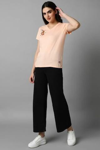 peach print casual half sleeves v neck women regular fit t-shirt