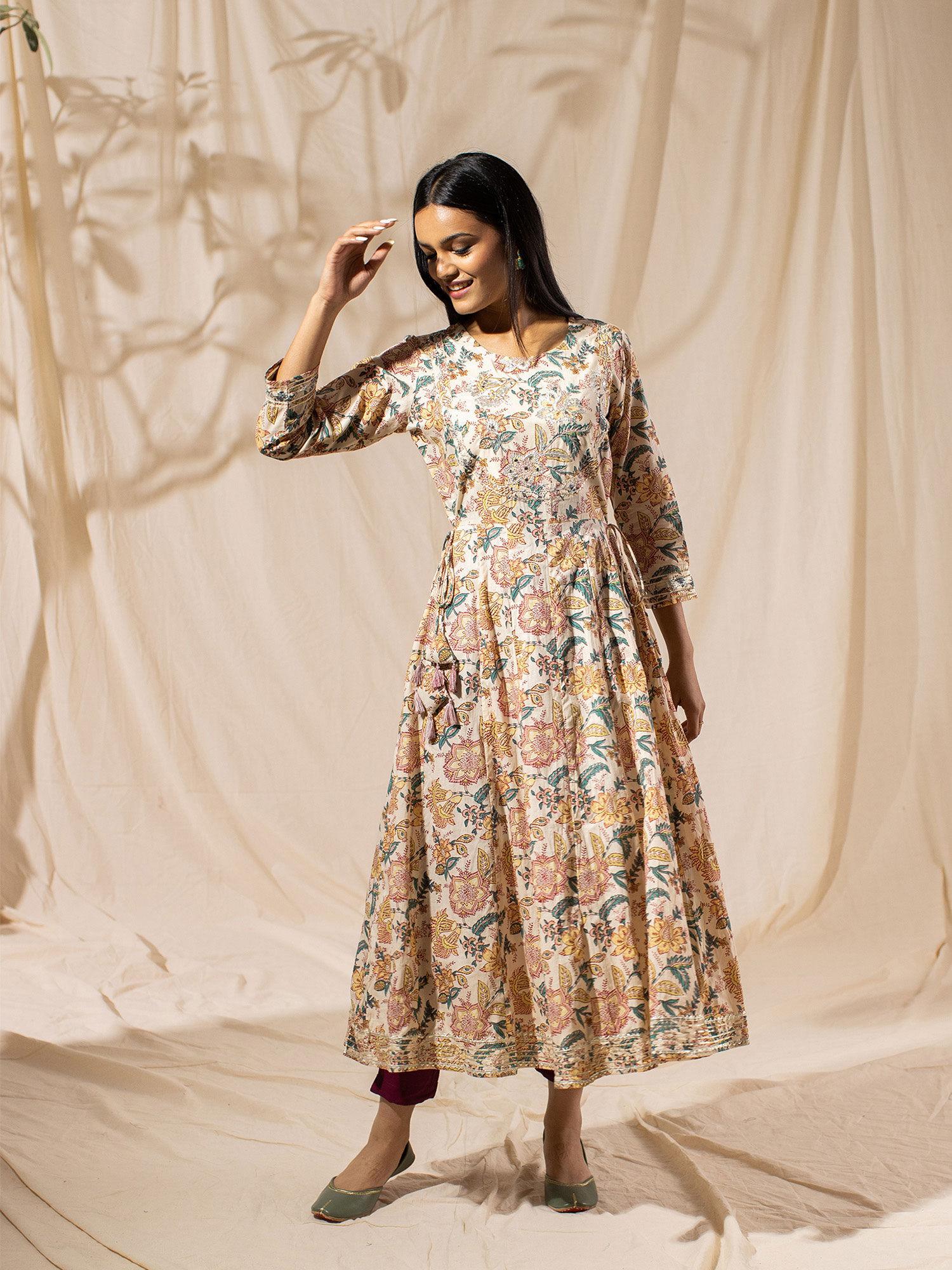 peach printed panelled kurta likkur05