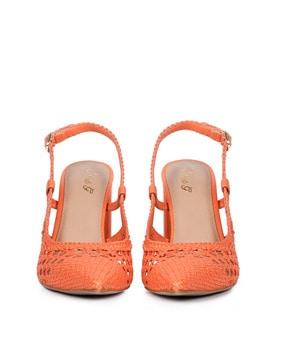 peep-toe chunky heeled sandals with buckle closure
