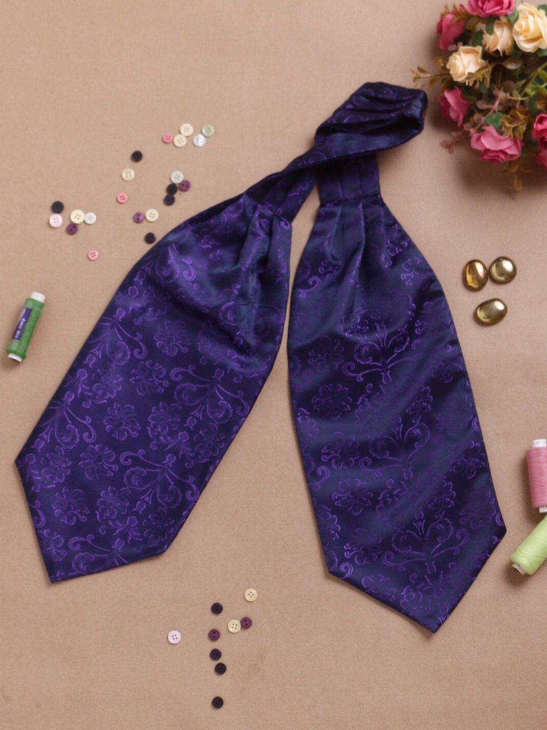 peluche floral printed cravat tie