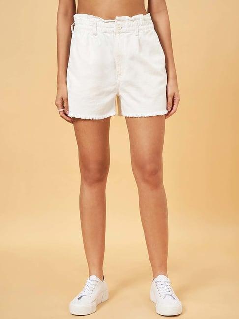 people by pantaloons white cotton mid rise shorts
