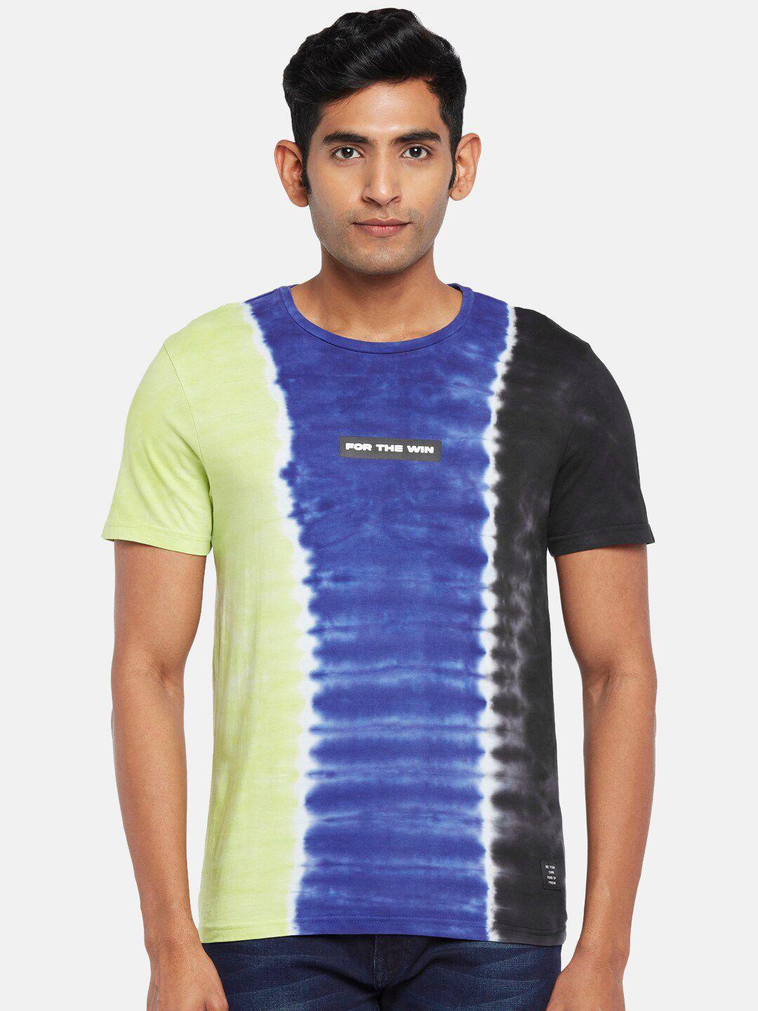 people men blue & black printed slim fit t-shirt