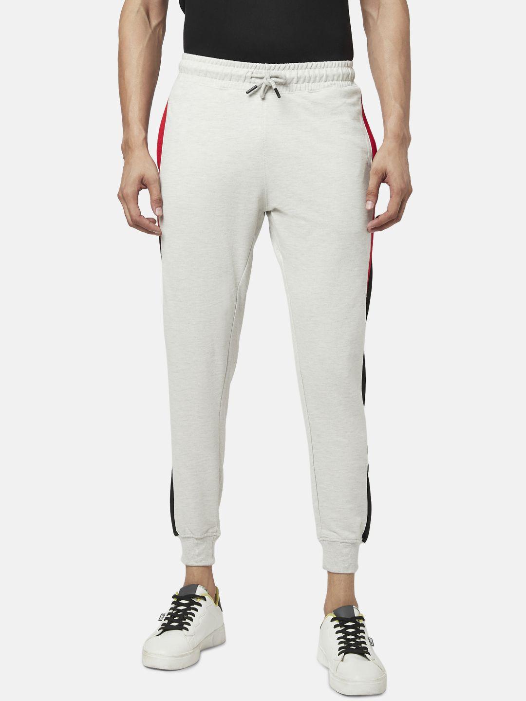 people men off white slim fit joggers