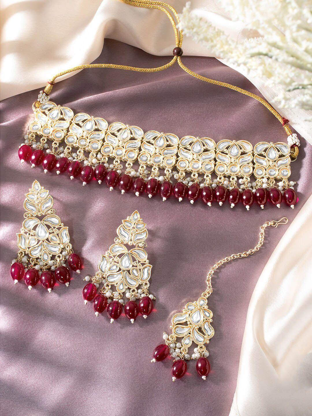 peora gold-plated kundan-studded & pearl-beaded jewellery set