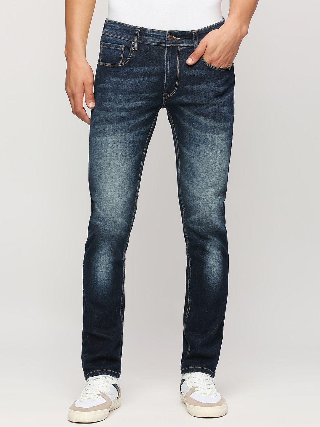 pepe jeans men tapered fit low-rise heavy fade jeans