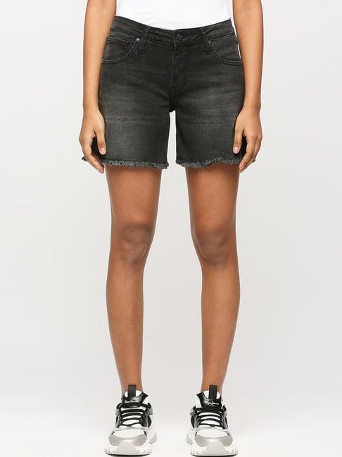 pepe jeans black mid rise shorts