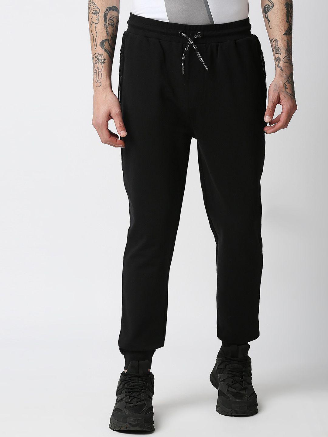 pepe jeans men black solid slim-fit joggers