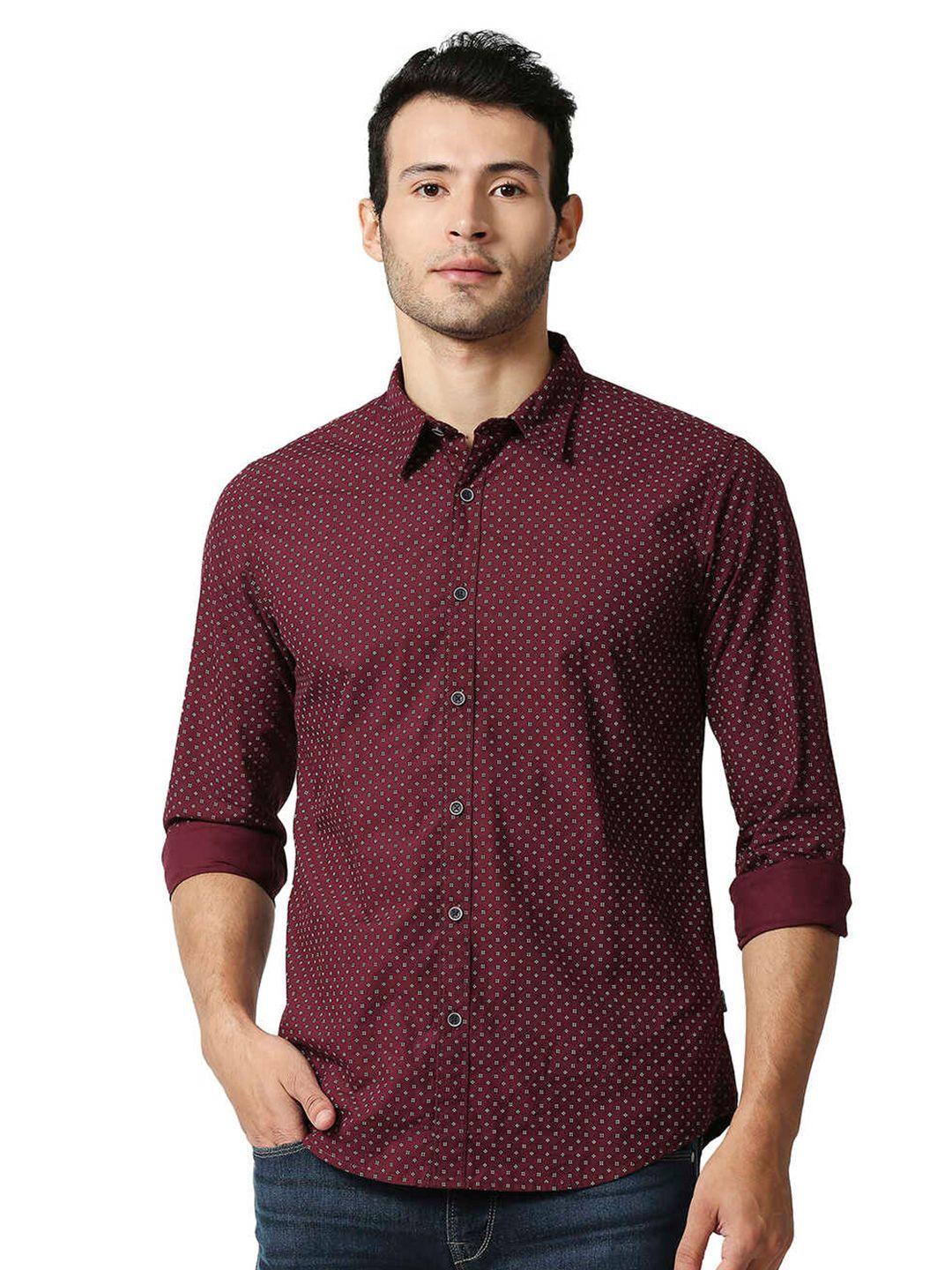 pepe jeans men maroon printed casual shirt