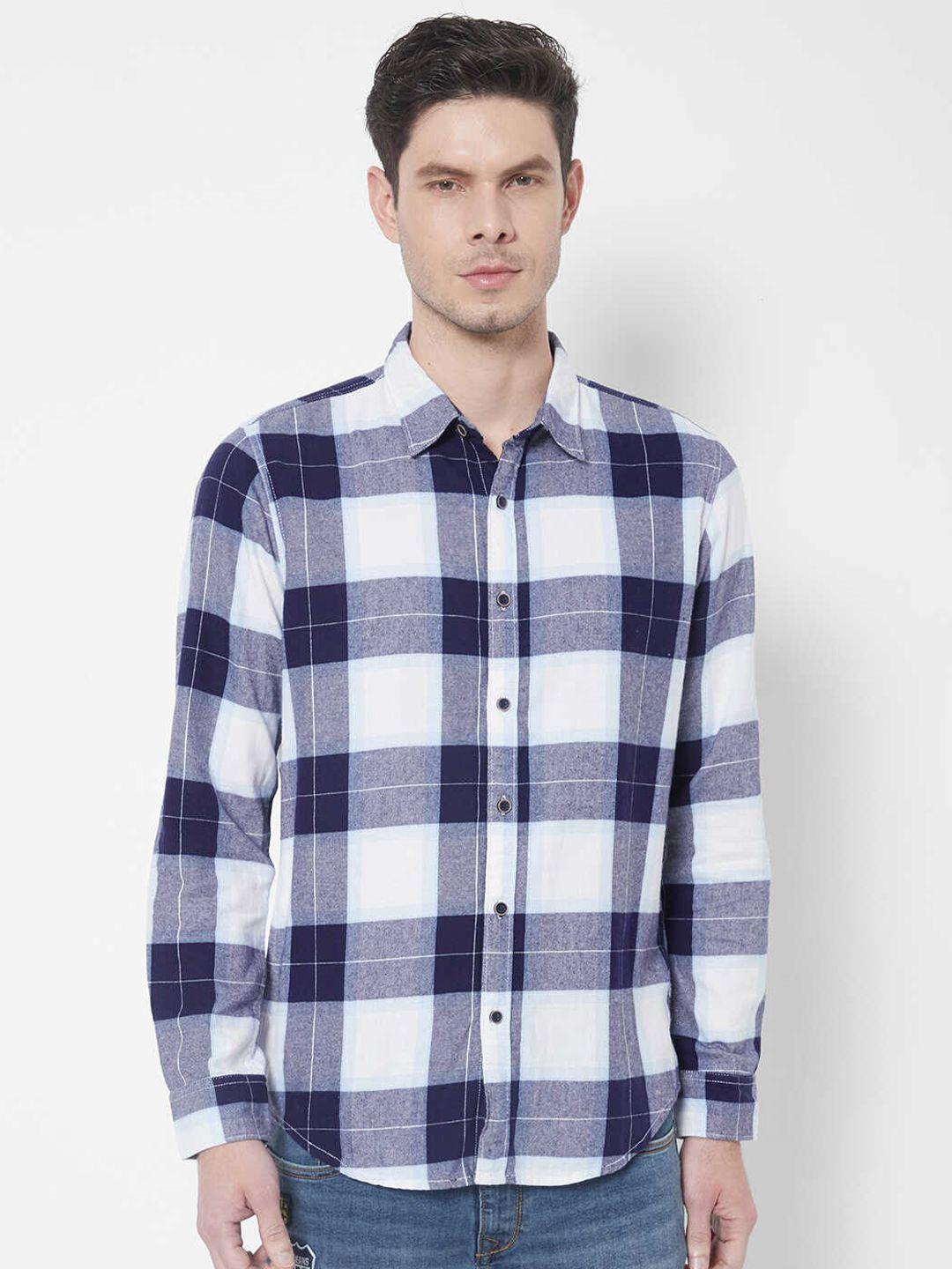 pepe jeans men white  and navy blue checked cotton casual shirt
