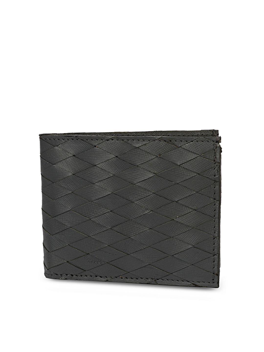 perked men checked textured leather two fold wallet