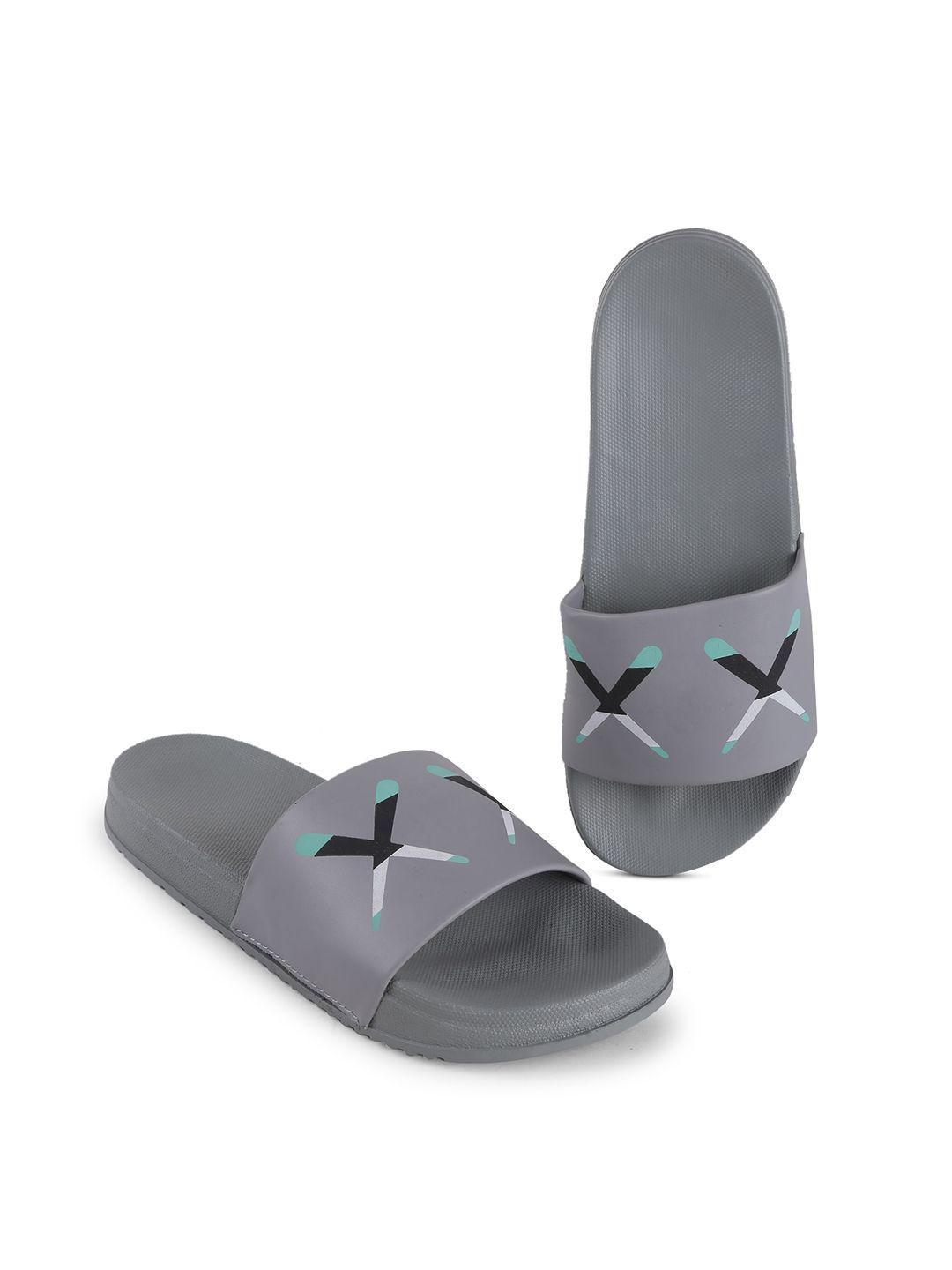 pery pao men printed sliders