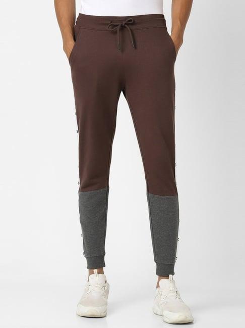 peter england brown cotton regular fit printed joggers