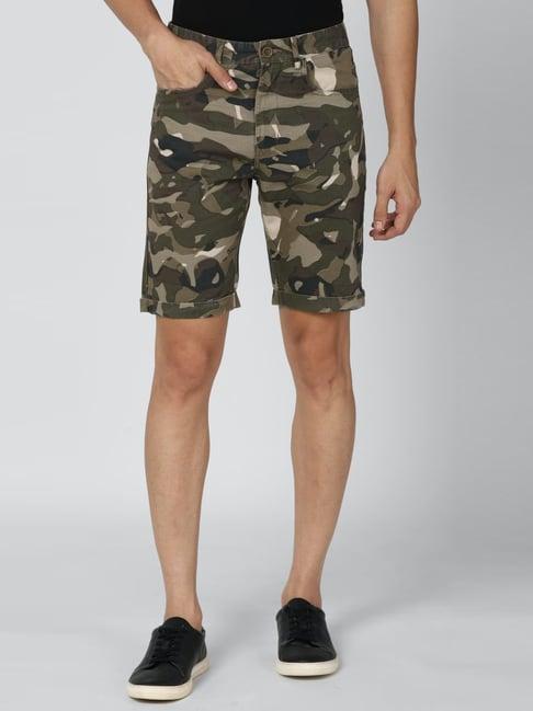 peter england green cotton regular fit camouflage shorts