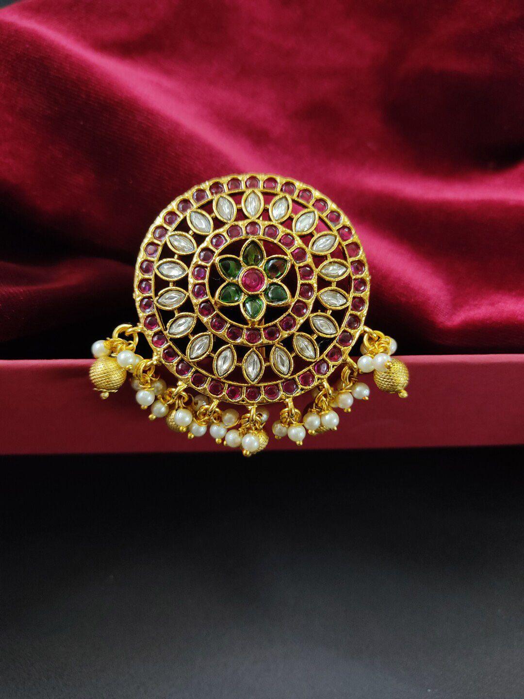 pihtara jewels gold-plated stone-studded pendant