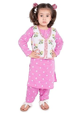 pink embroidered lucknowi kurta set for girls