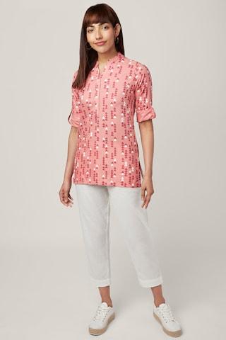pink printed casual 3/4th sleeves v neck women regular fit tunic