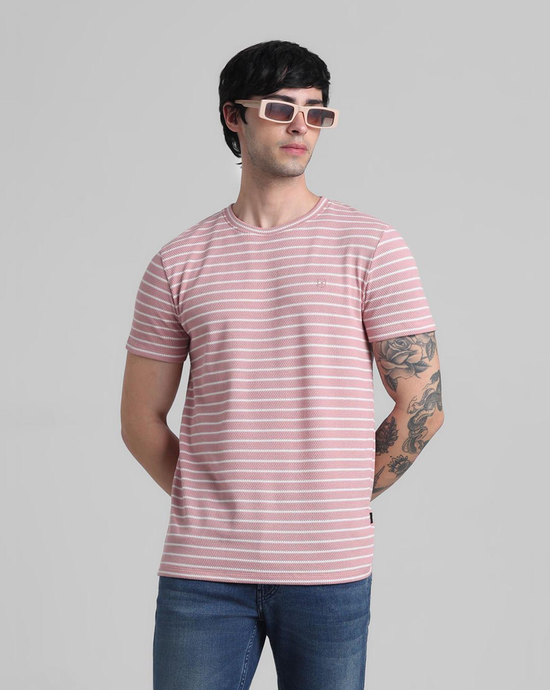 pink striped crew neck t-shirt