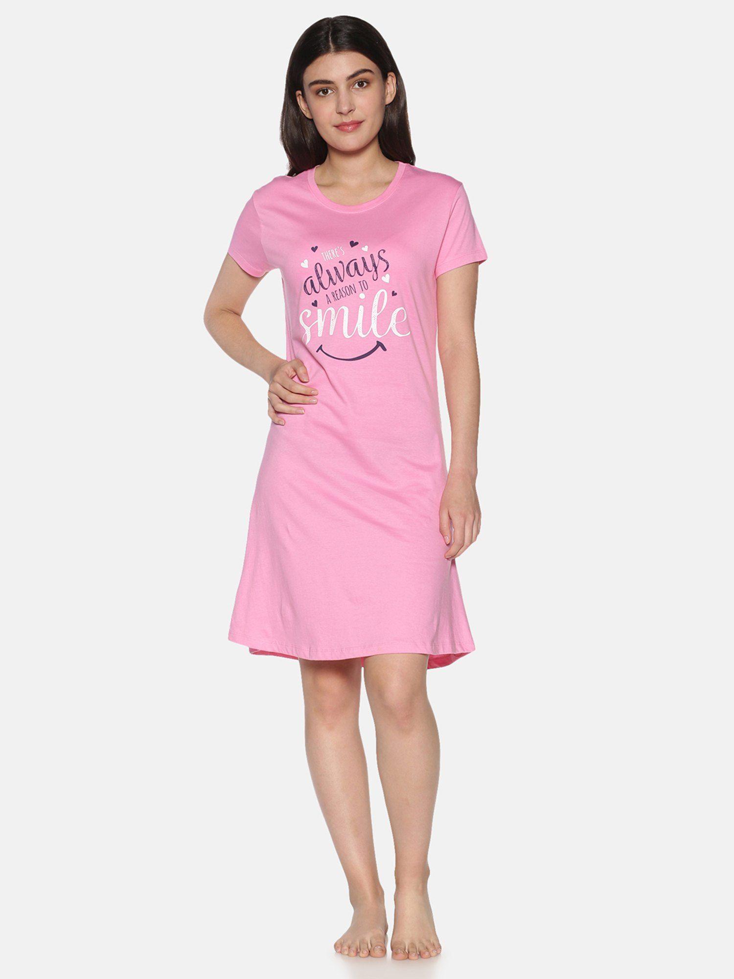 pink & white printed nightdress